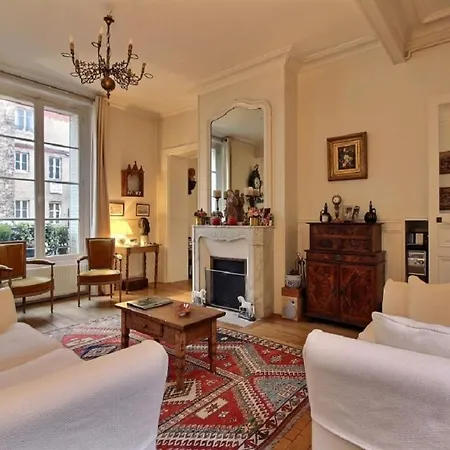 Appartamento 207535 - 4 Personnes Champ De Mars Parigi